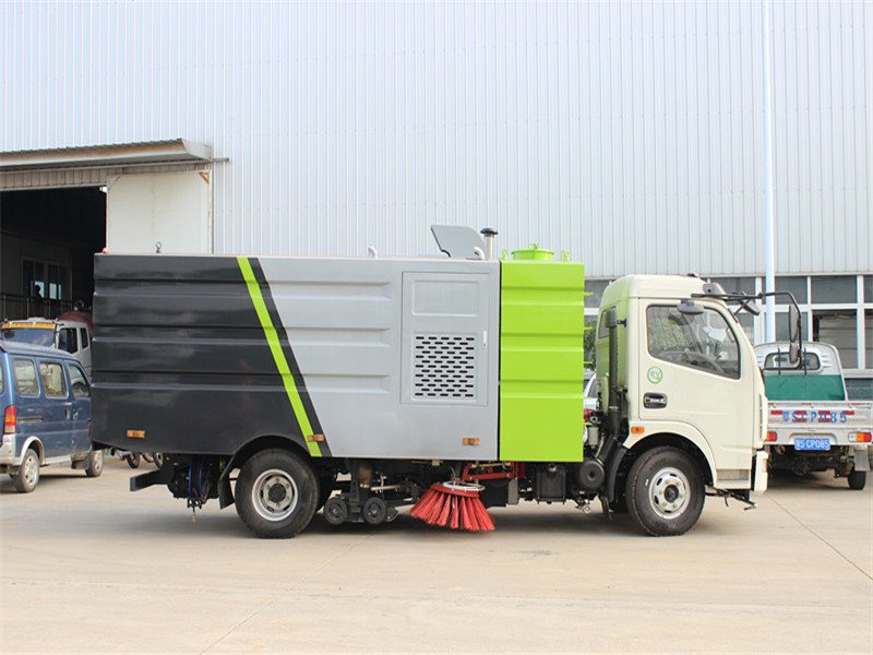 8噸東風(fēng)多利卡清掃車(chē)一輛多少錢(qián)
