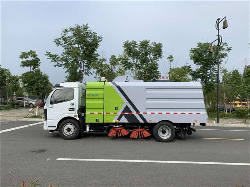 東風(fēng)凱普特掃地車買到就是賺到