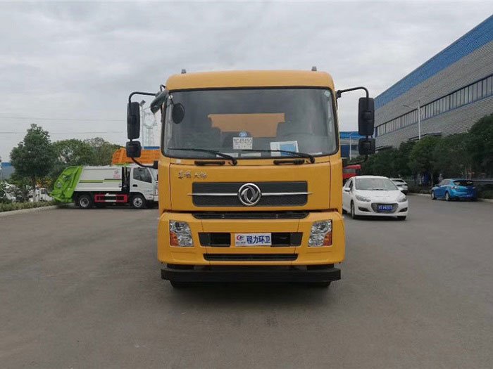 國(guó)六東風(fēng)天錦12方聯(lián)合疏通車
