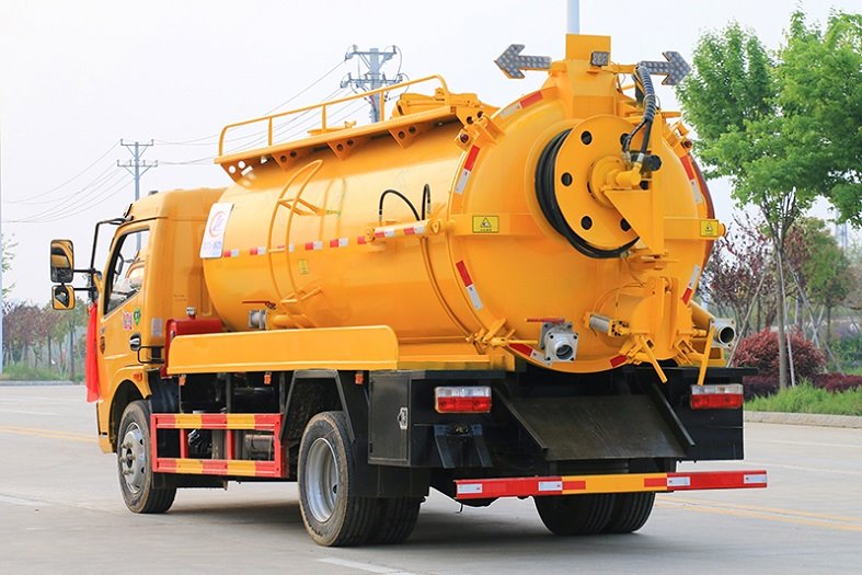 國六東風(fēng)大多利卡一體式10方清洗吸污車