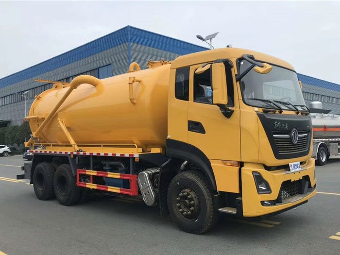 國六東風(fēng)天龍18方吸污車