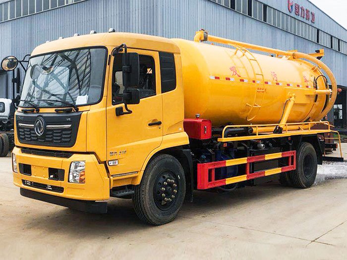 國(guó)六東風(fēng)天錦12方吸污車