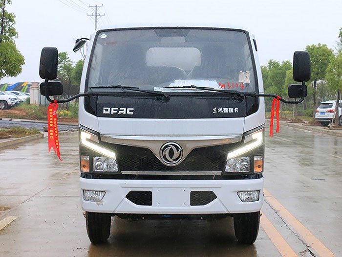國六東風(fēng)小福瑞卡5方吸污車