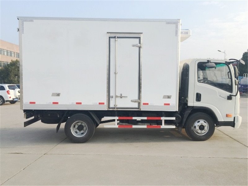 大運奧普力4.2米冷藏車