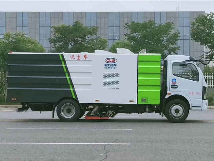 國六東風(fēng)大多利卡8方吸塵車-1.5水/6塵