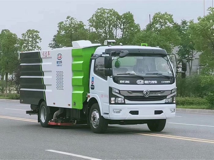 國六東風(fēng)大多利卡8方吸塵車-1.5水/6塵
