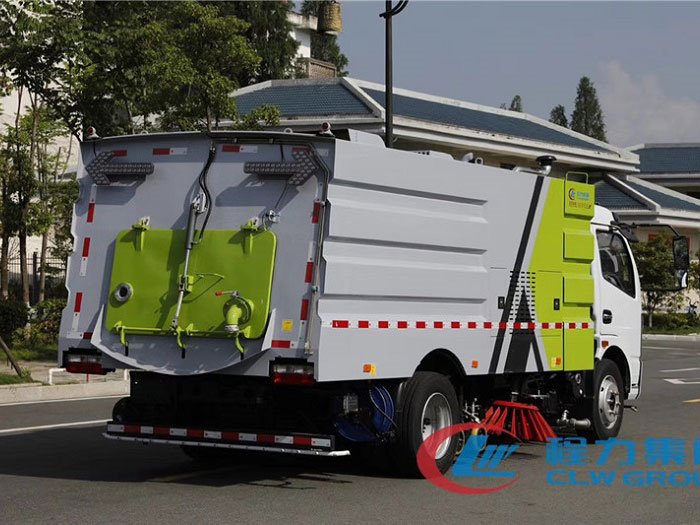 國(guó)六東風(fēng)大多利卡9方洗掃車-4水/5塵