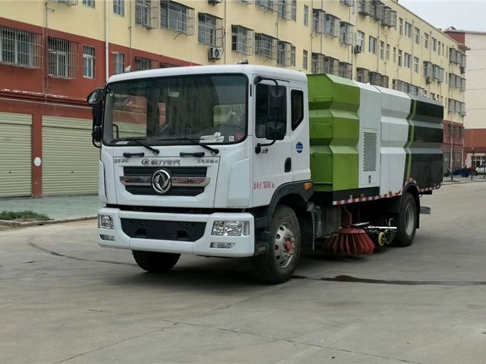 國六東風D9 16方洗掃車-9水/7塵