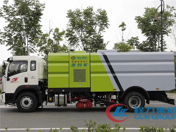 國六重汽豪沃16方洗掃車-9水/7塵