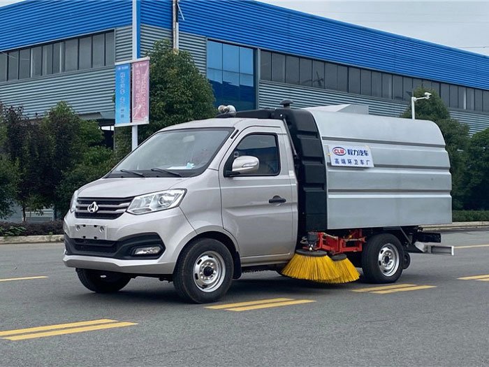 國六長安2方掃路車-0.5水/1.5塵