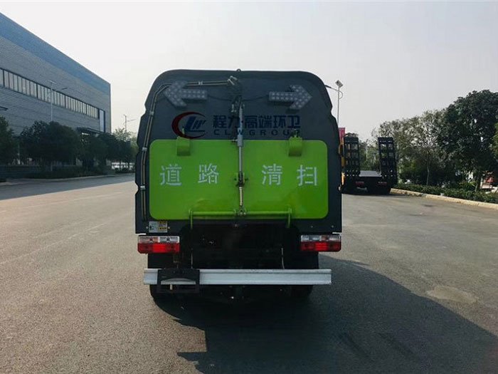 國六東風(fēng)途逸3方掃路車-0.5水/2塵