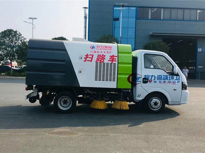 國六東風(fēng)途逸3方掃路車-0.5水/2塵
