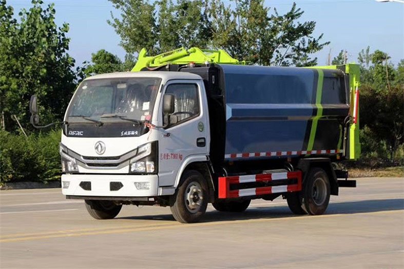 東風(fēng)小多利卡6方側(cè)裝壓縮垃圾車