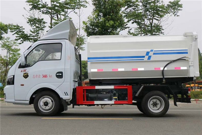 國六東風(fēng)途逸藍(lán)牌4方側(cè)裝壓縮垃圾車