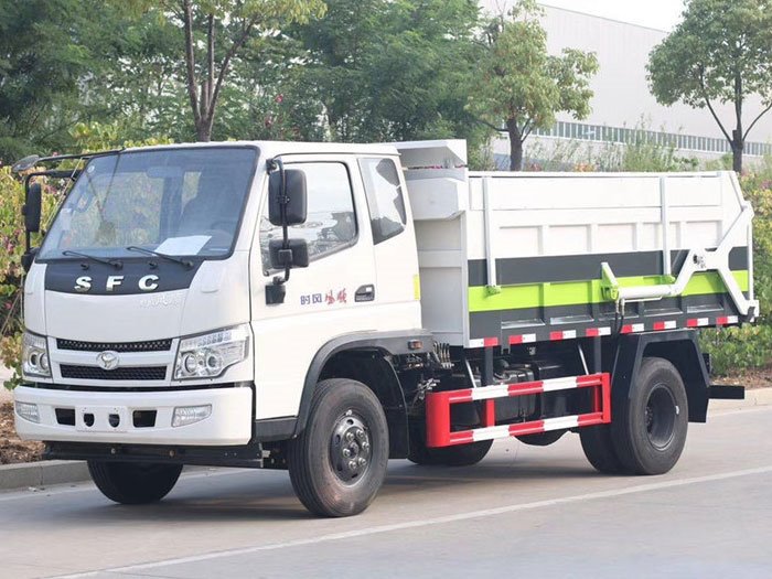 國(guó)六時(shí)風(fēng) 8-10方對(duì)接垃圾車