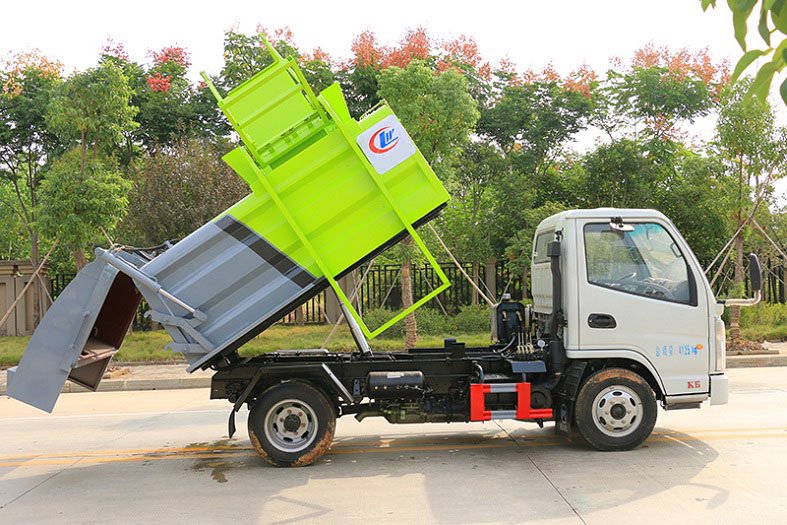 國六凱馬3方餐廚垃圾車