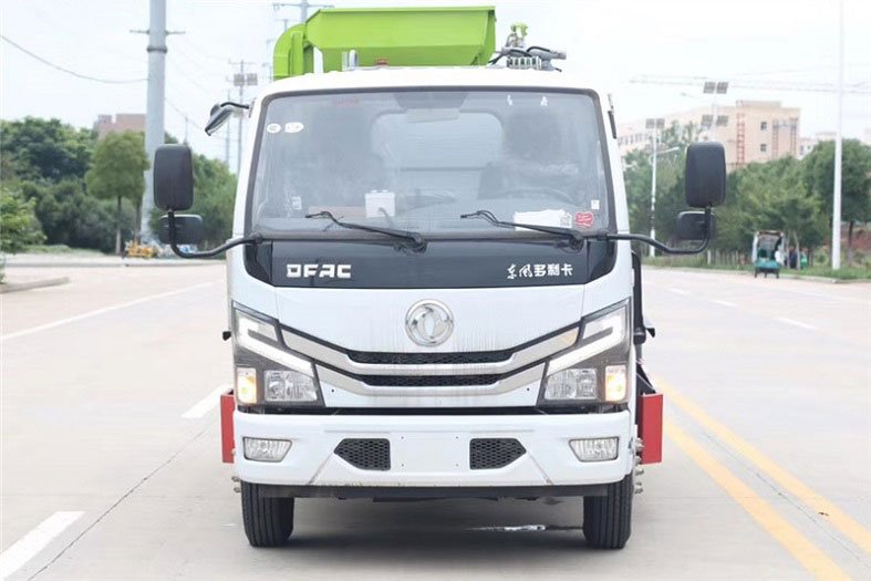 方罐國(guó)六東風(fēng)多利卡5方餐廚垃圾車