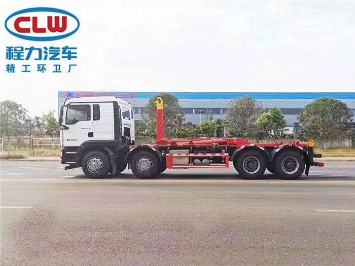 國六重汽前四后八30噸勾臂垃圾車
