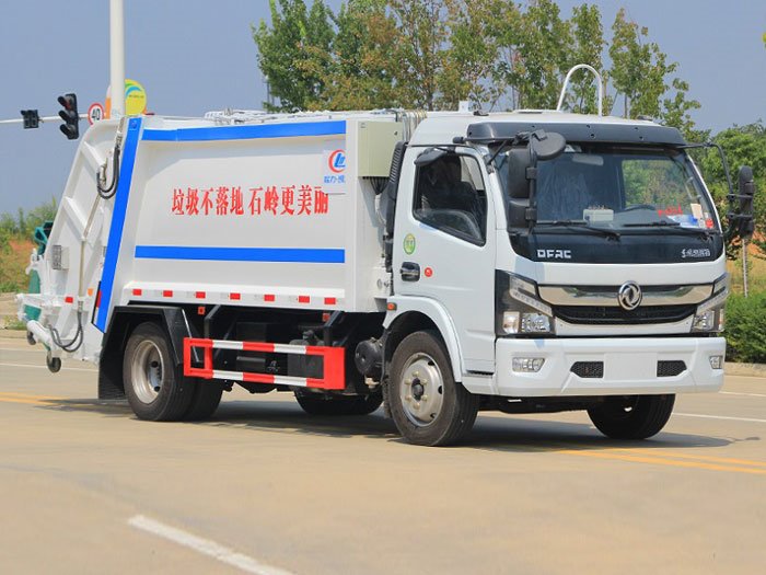 國六東風(fēng)大多利卡8方壓縮垃圾車