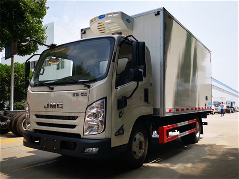 買冷藏車拼得是價(jià)格嗎