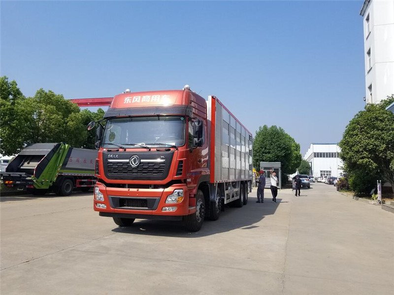 東風(fēng)天龍前四后八9.6米鋁合金豬豬車直銷