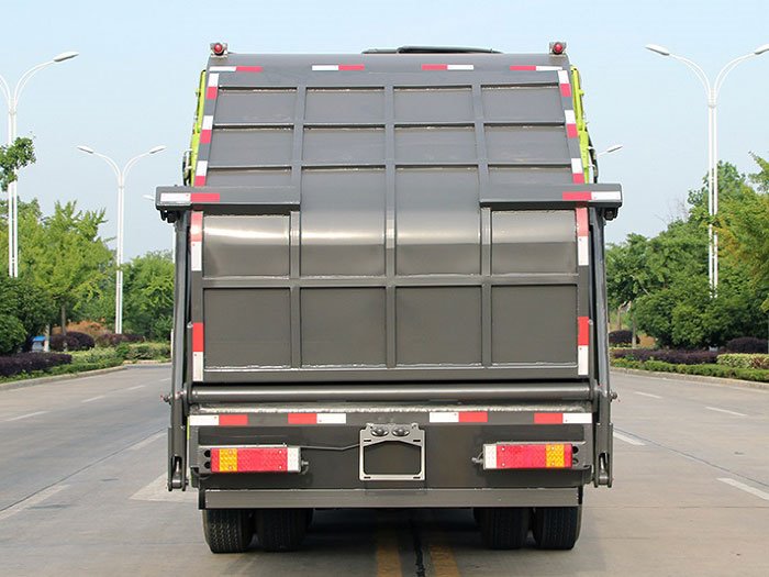 東風天龍國六18-20方壓縮垃圾車