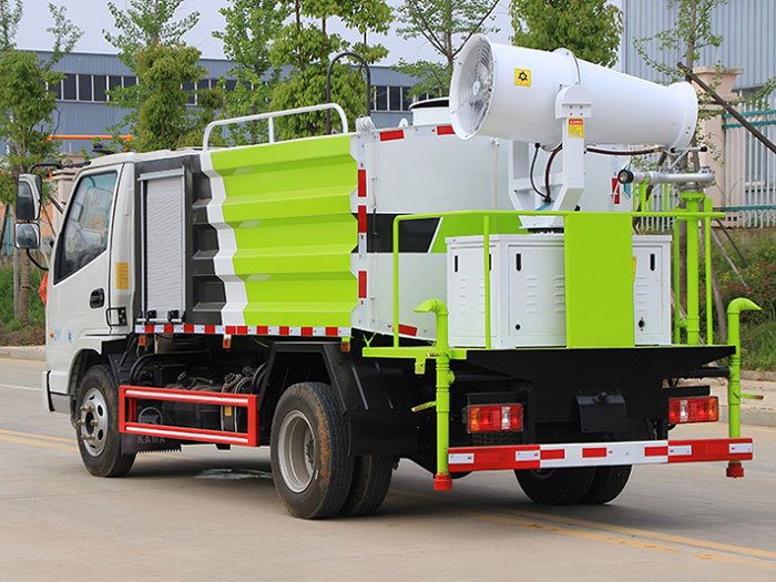 國六凱馬藍牌5噸多功能抑塵車