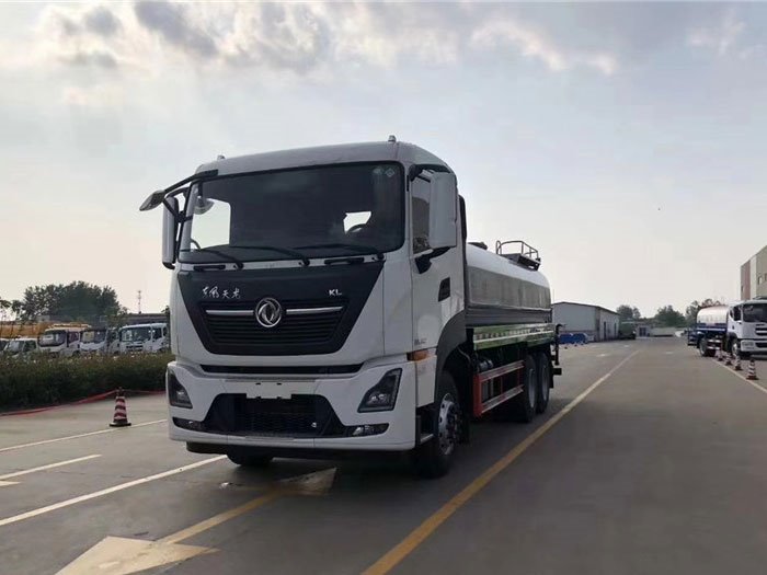 國(guó)六東風(fēng)天龍后八輪20噸噴霧車-綠化噴灑車