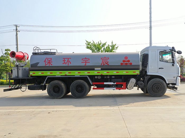 國(guó)六東風(fēng)D3L后八輪20噸噴霧車