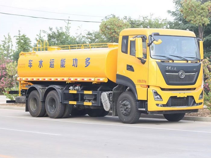 國六東風(fēng)天龍后八輪20噸灑水車