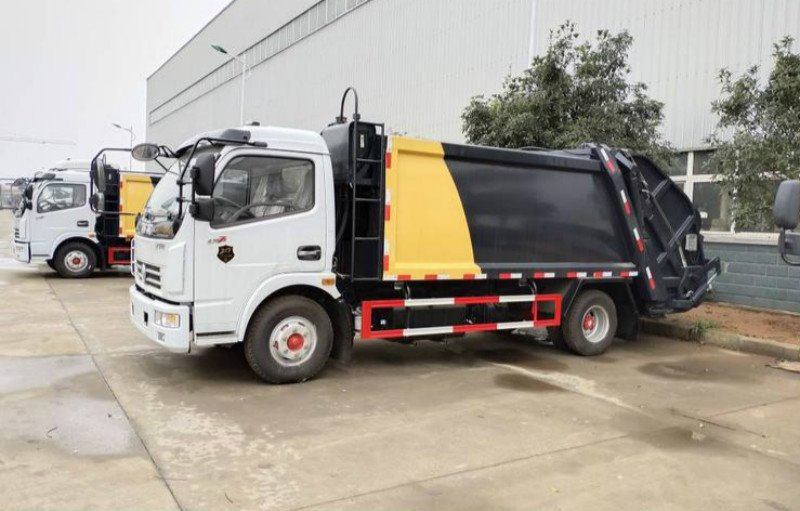 程力壓縮垃圾車液壓缸滲油怎么辦