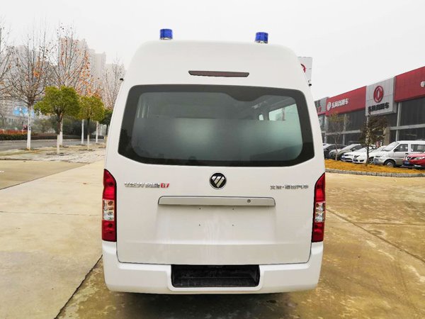 福田G7轉(zhuǎn)運(yùn)型救護(hù)車