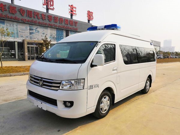 福田G9監(jiān)護(hù)型救護(hù)車
