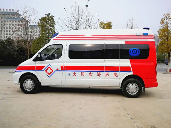 上汽大通V80長(zhǎng)軸監(jiān)護(hù)型救護(hù)車