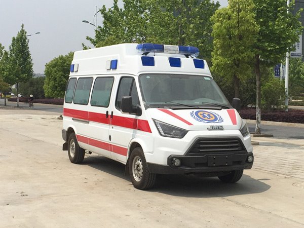 江鈴特順長軸監(jiān)護(hù)型救護(hù)車-異形警燈