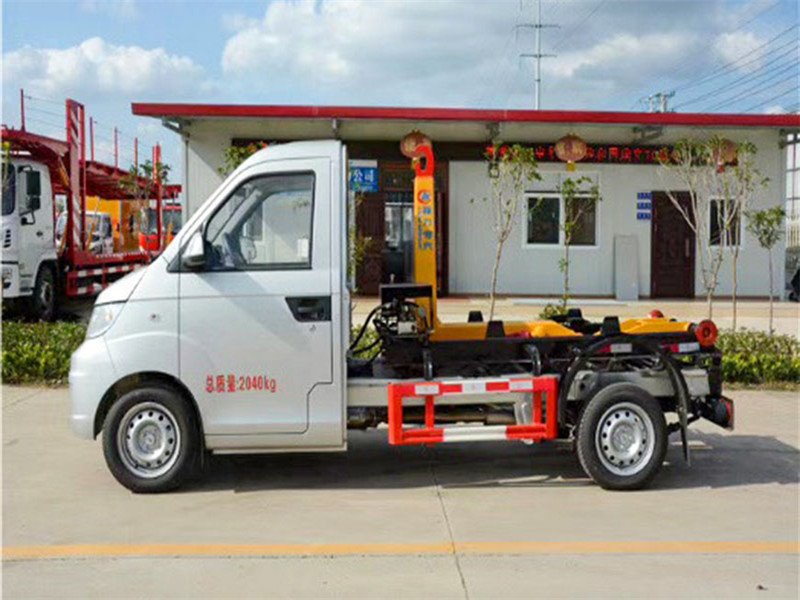四月國六勾臂垃圾車主打車型