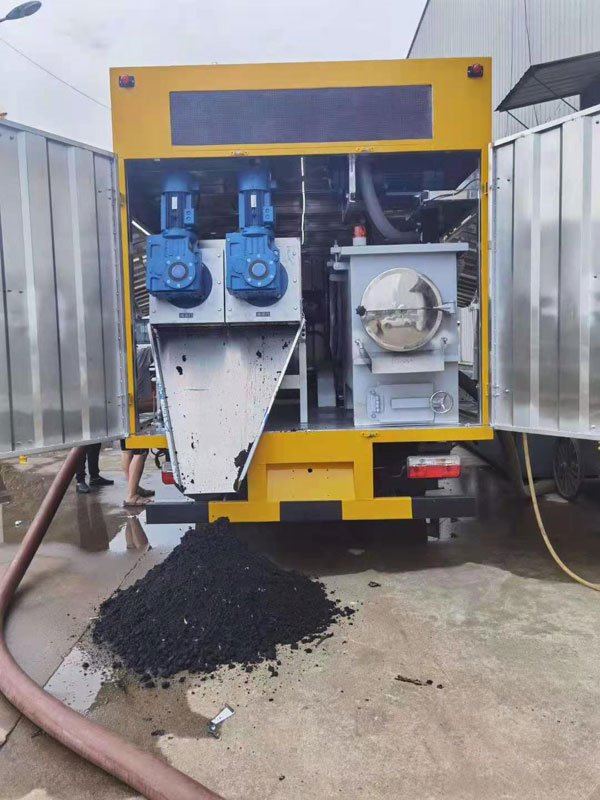 國六吸污凈化車-污水池-隔油池-化糞池處理專用車