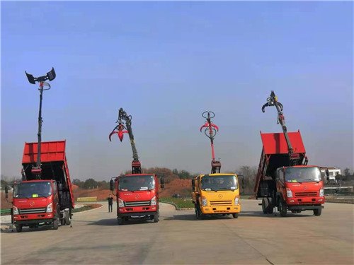 國六大運抓斗自卸垃圾車
