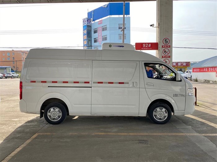 國六福田G7面包冷藏車