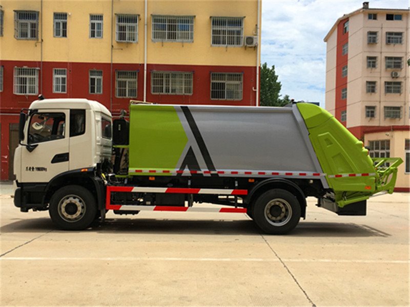 環(huán)衛(wèi)車為什么要買壓縮式垃圾車