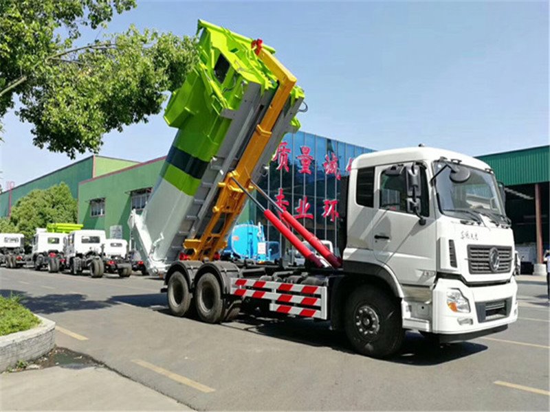 18勾臂式垃圾車知名廠家生產(chǎn)