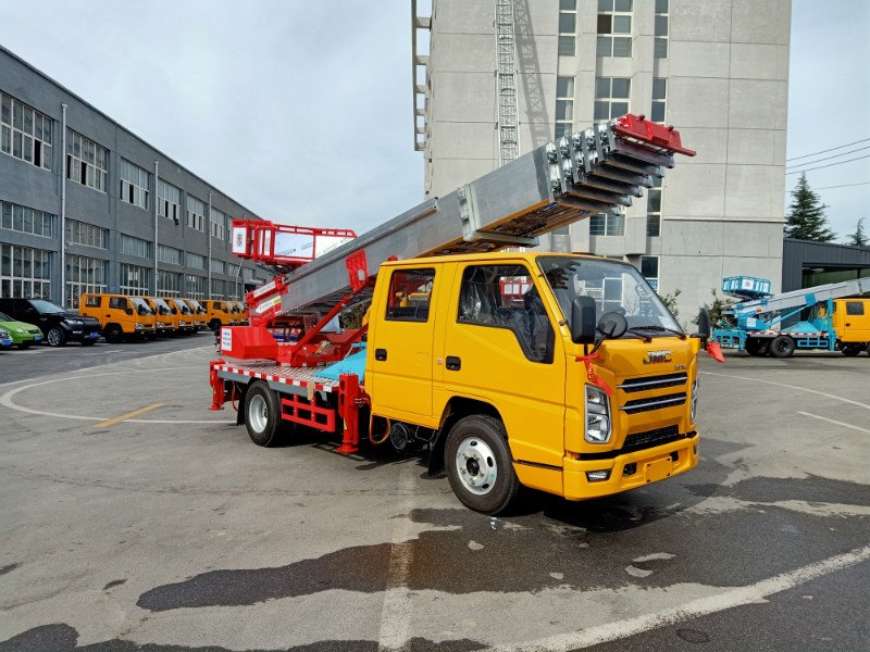 高空云梯升降車極端天氣如何養(yǎng)護(hù)