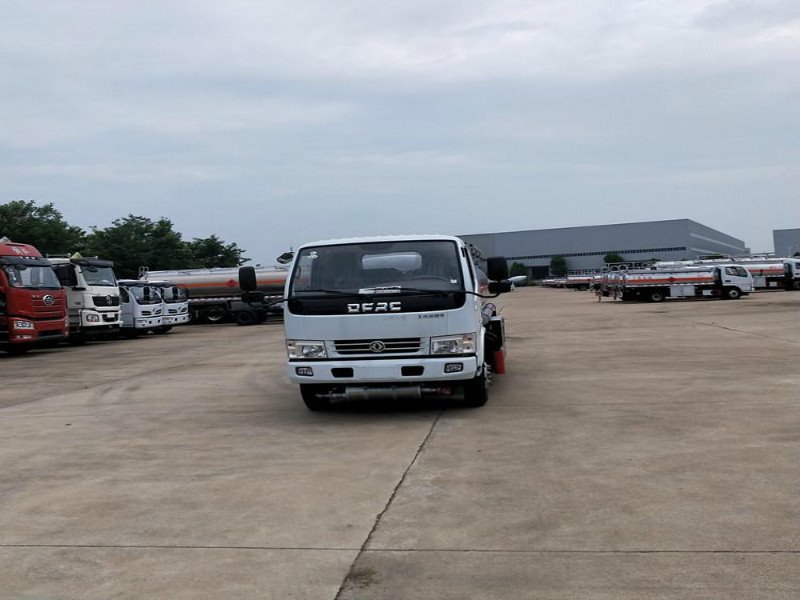 油罐車怎么區(qū)分95還是92汽油