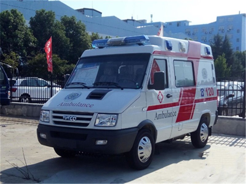 依維柯監(jiān)護型120車省油省成本