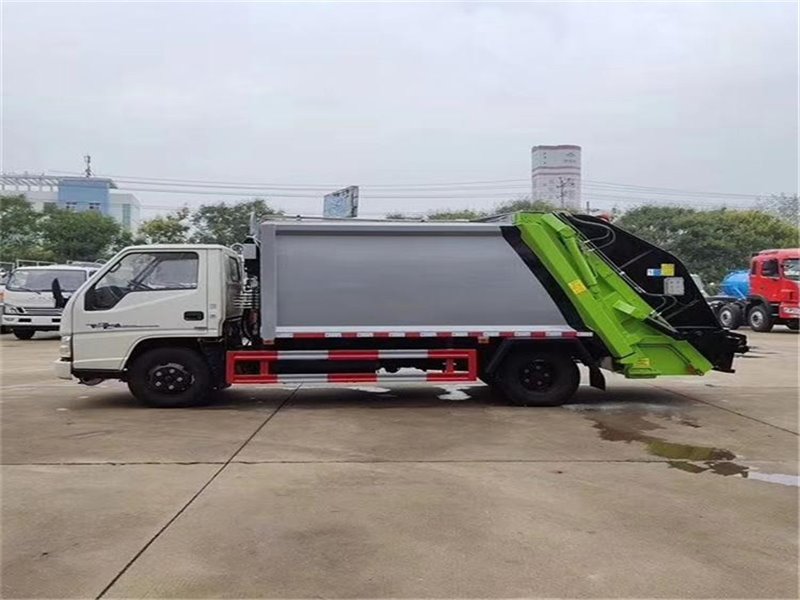 江鈴新順達藍牌壓縮垃圾車C證可開