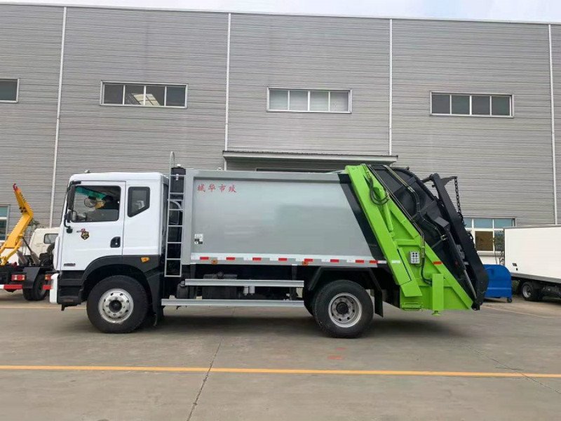 銷量高的東風D9壓縮式環(huán)衛(wèi)垃圾車