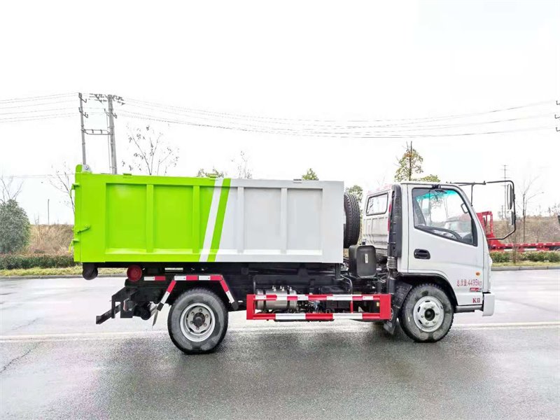 帶你分分鐘了解勾臂可卸式環(huán)衛(wèi)垃圾車