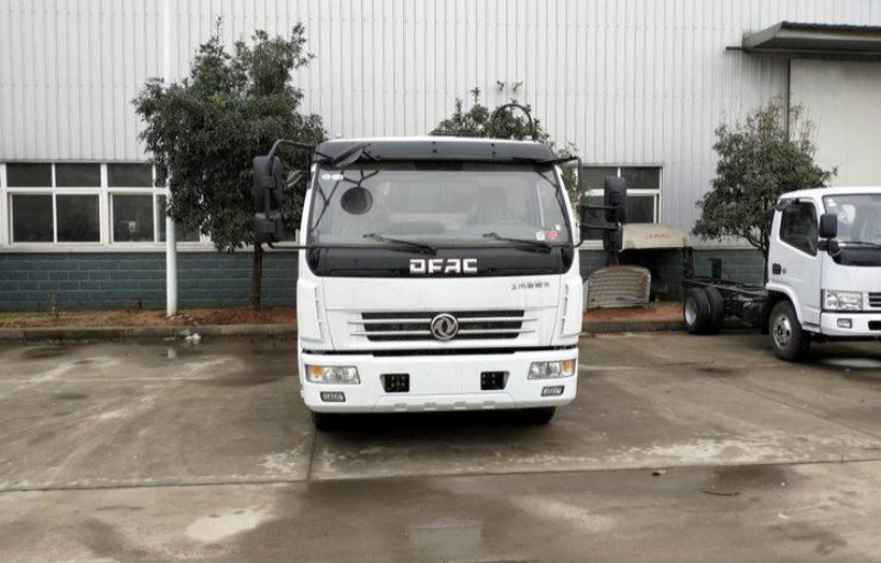 8方壓縮式環(huán)衛(wèi)垃圾車5月價格