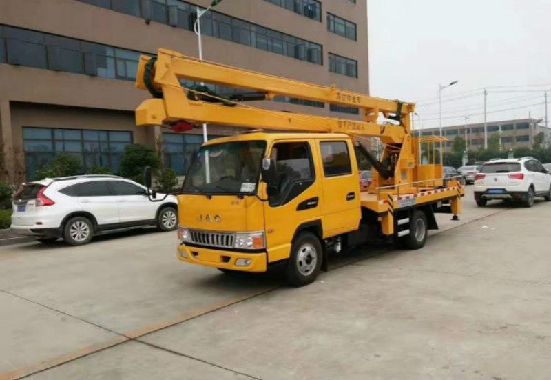 16米市政高空搶修升降車廠家直銷價(jià)格低到底