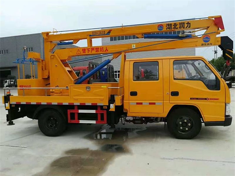 購(gòu)買高空作業(yè)車怎樣挑選